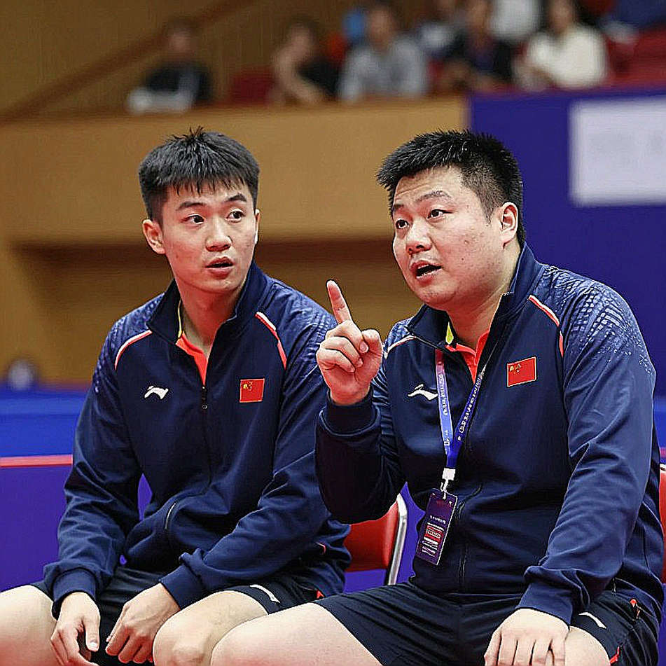 Ấn Độ hạ Nhật Bản 3-0 ở tứ kết đồng đội nam Asian Games 2026: một ngưỡng cấu trúc, và khoảng hở đơn nữ