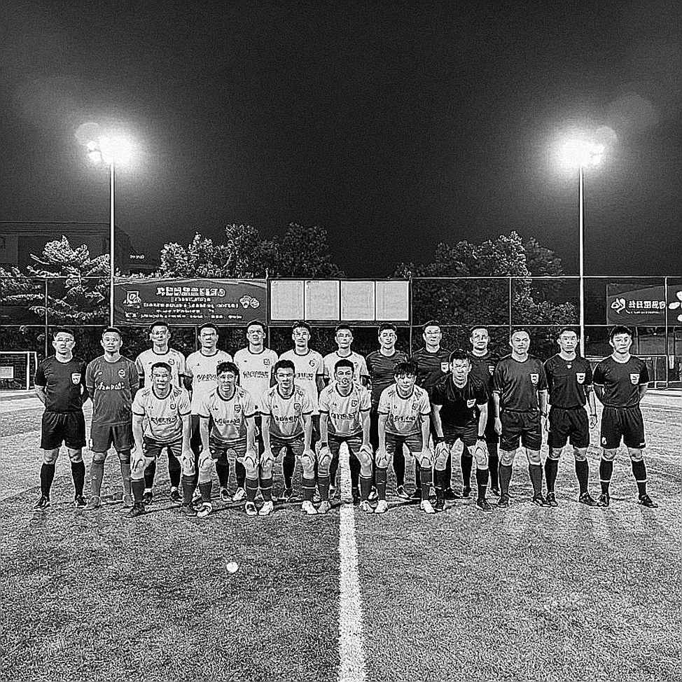 Năm quyền thay người và hai mươi phút cuối: điều V.League chưa gọi tên