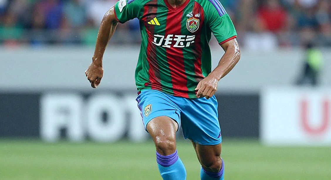 Những chiếc ghế trống trên khán đài V.League