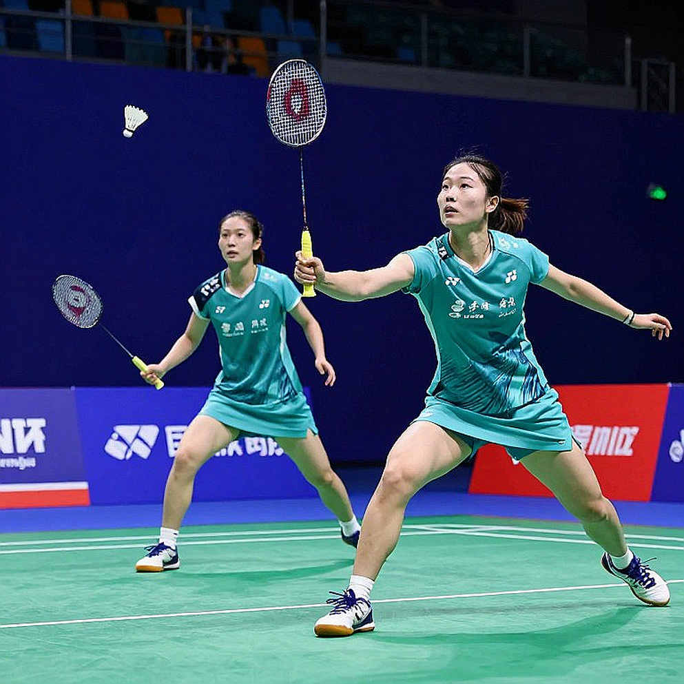 Khi Thạch Vũ Kỳ vắng mặt: Lý Thi Phong và bài toán đơn nam Trung Quốc ở Kumamoto Masters 2026