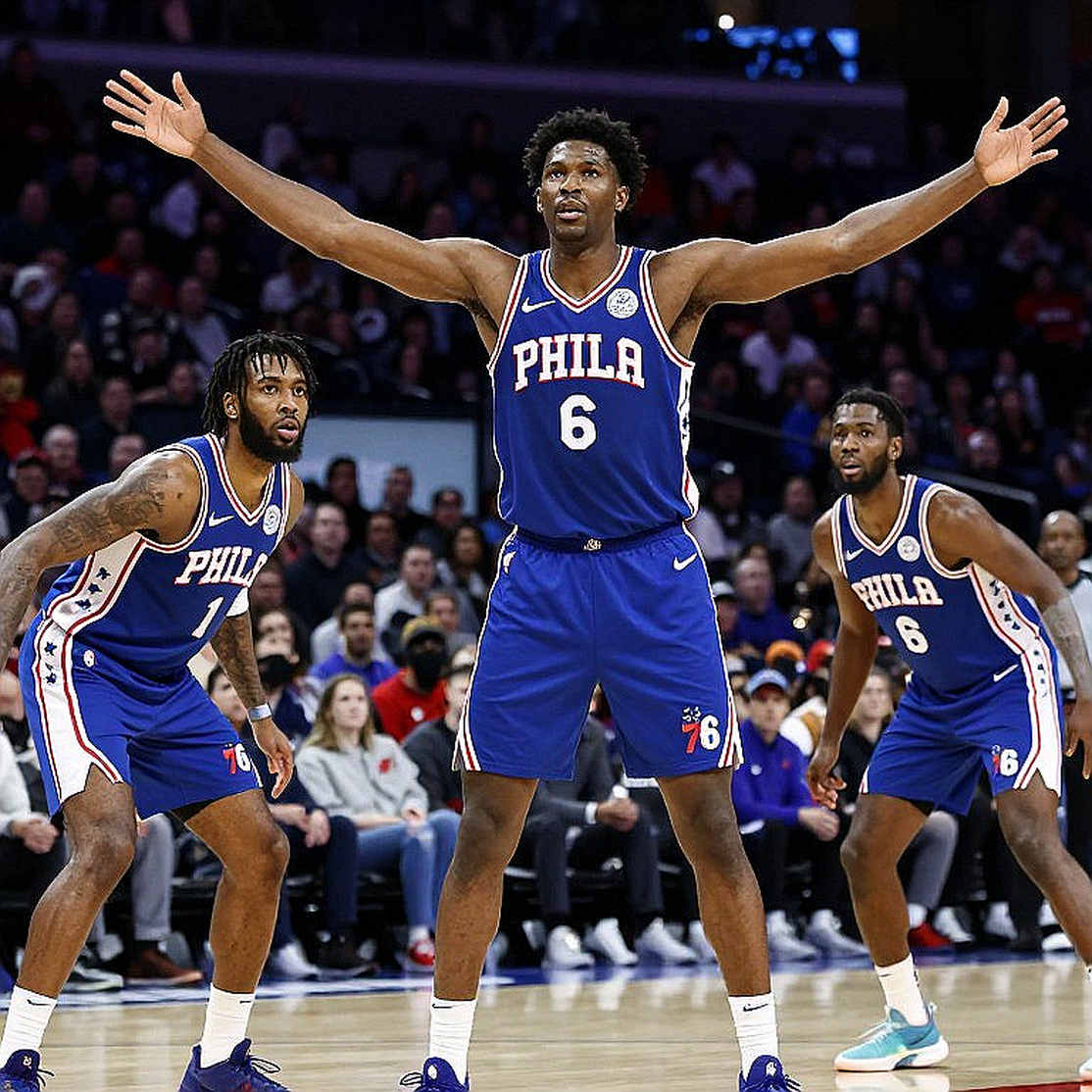 Adem Bona chấn thương: Philadelphia 76ers và bài toán hai trung phong cùng lúc gục ngã
