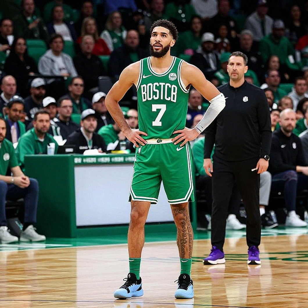 Mislabeled and Overvalued: When Football Prices a Person with a Single Tag Mislabeled and Overvalued: When Football Prices a Person with a Single Tag