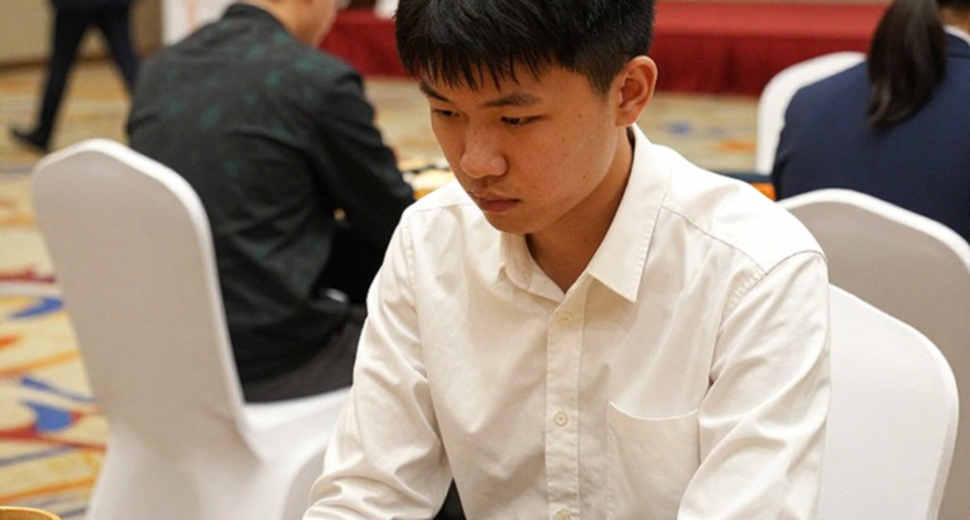 Khi huấn luyện viên Ấn Độ nói hai kỳ thủ nữ 'mạnh hơn cả thời vô địch Olympiad': Lời khen chưa có thước đo