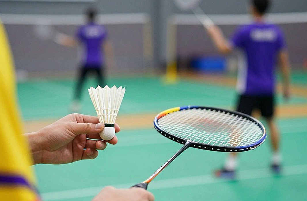 Chiếc lông ngỗng sau đường cầu: bài toán chuỗi cung ứng mà cầu lông thế giới chưa giải được Chiếc lông ngỗng sau đường cầu: bài toán chuỗi cung ứng mà cầu lông thế giới chưa giải được