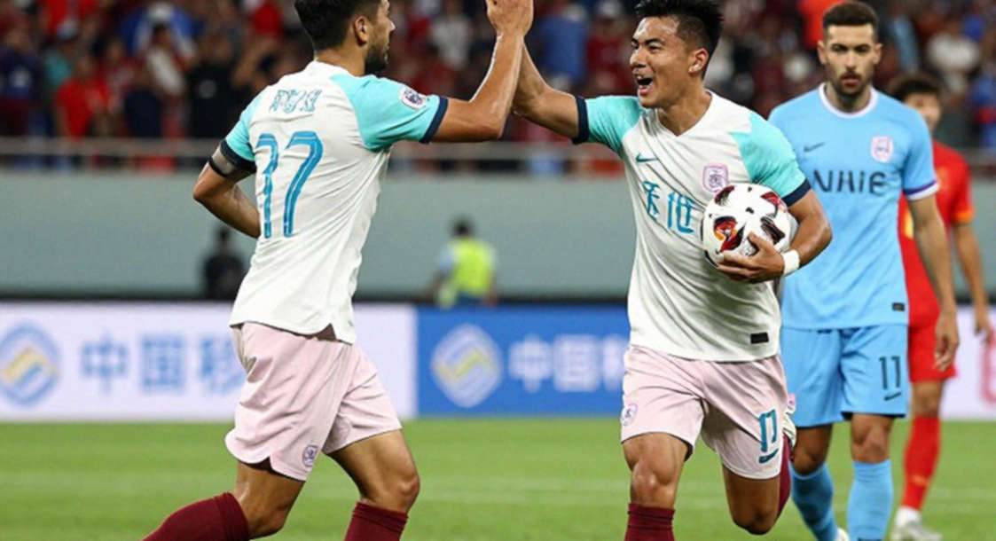 Chuyển nhượng V.League: kỷ luật của khoảng trắng giữa cơn bão tin đồn