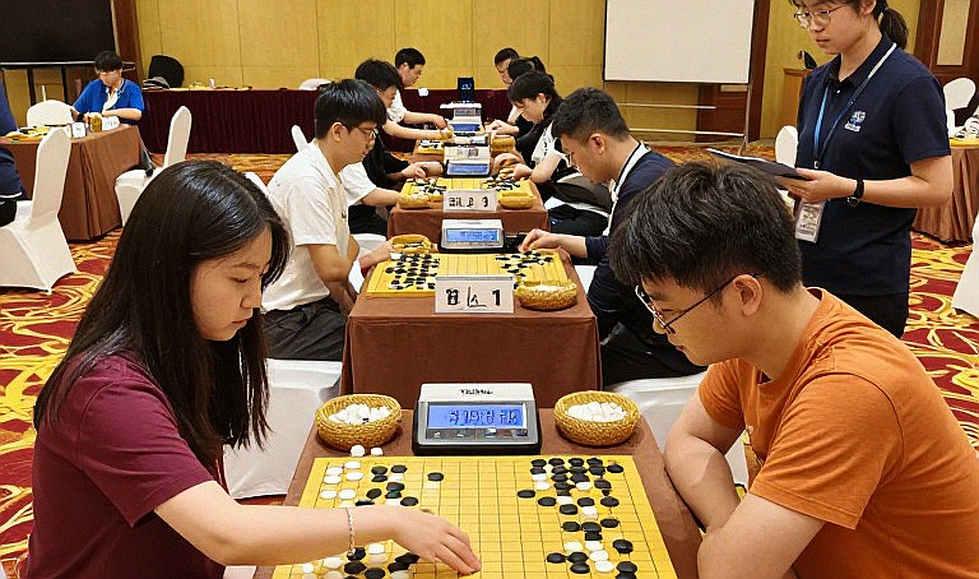 Ấn Độ tại Olympiad Samarkand: Tấm bạc, tấm đồng và cái bẫy mang tên Budapest