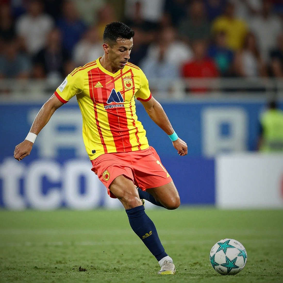 Mitchell Dijks Leaves Thailand After a Few Days: What the Medical Read That the Contract Concealed Mitchell Dijks Leaves Thailand After a Few Days: What the Medical Read That the Contract Concealed